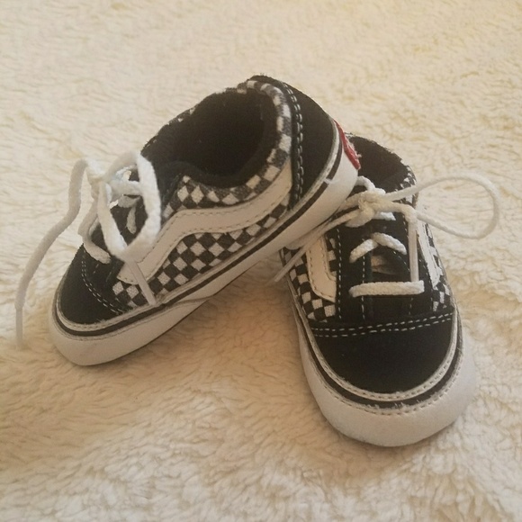 size 3 infant vans
